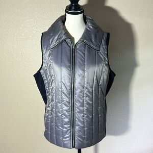 Zenergy by Chicos Women's Silver/Gray Puffer Vest Size 2 (Large)